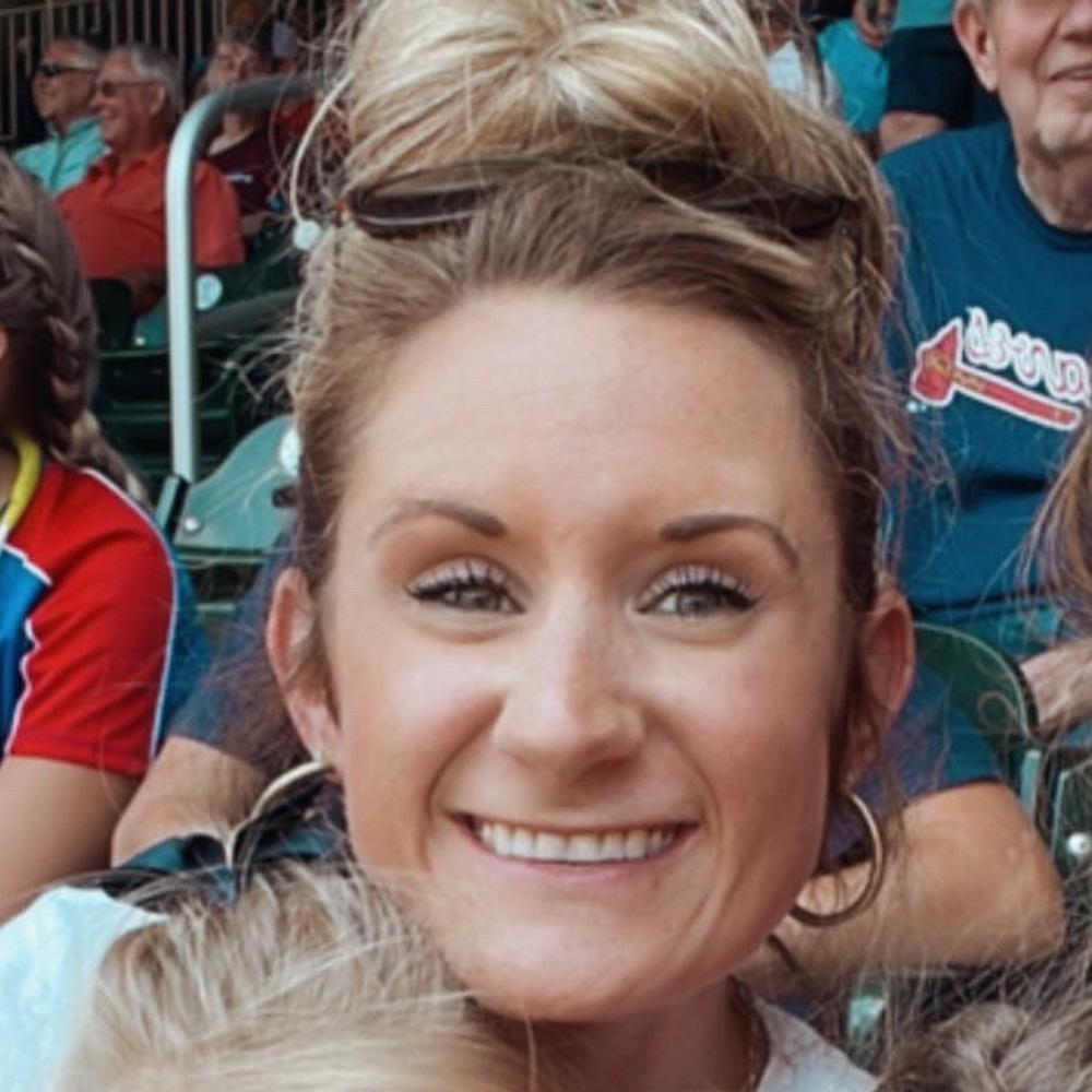 Meet your Posher, Macy